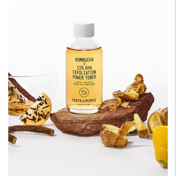 Youth to the People Other - Youth to the People Exfoliating facial toner
